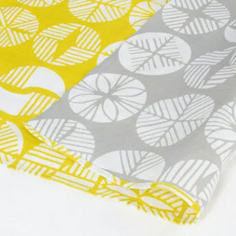 Wind Bath Curtain 100cm | Isa Pattern Pine | Double-sided Dye Yellow / Green | Silk Shantung | Musubi Musubi